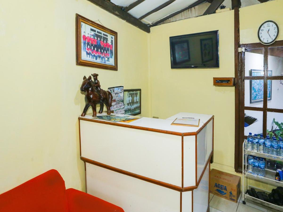 Oyo 93136 Hotel Santo Djaya 2 Богор Екстериор снимка