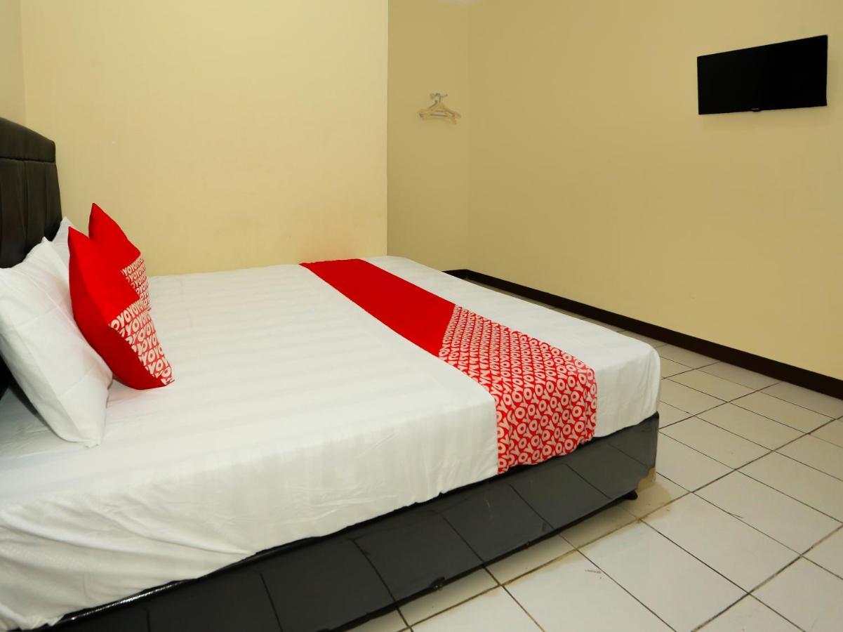 Oyo 93136 Hotel Santo Djaya 2 Богор Екстериор снимка