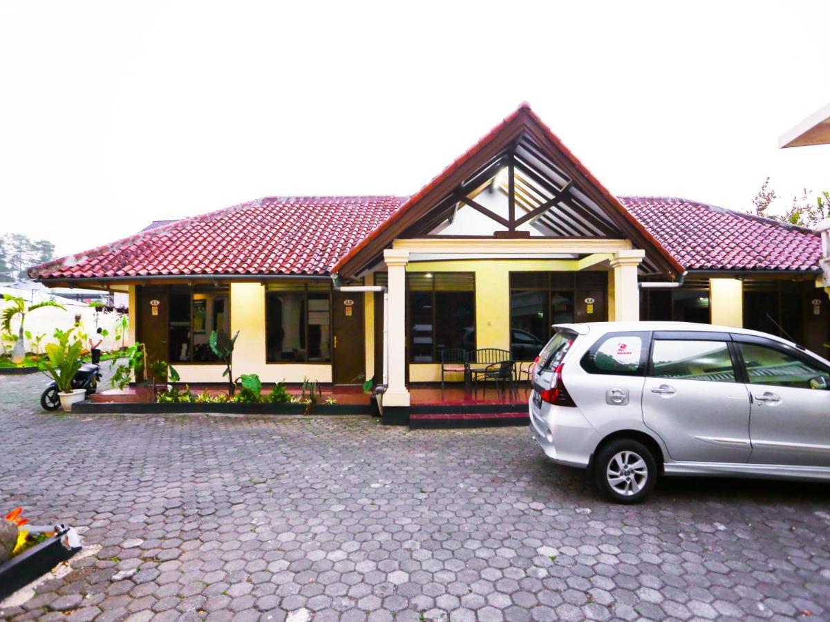 Oyo 93136 Hotel Santo Djaya 2 Богор Екстериор снимка