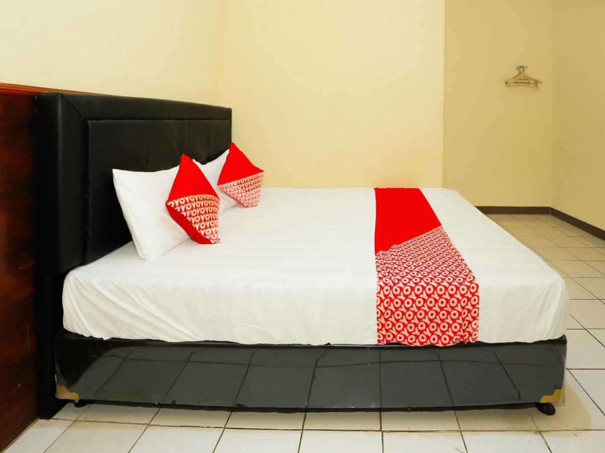 Oyo 93136 Hotel Santo Djaya 2 Богор Екстериор снимка